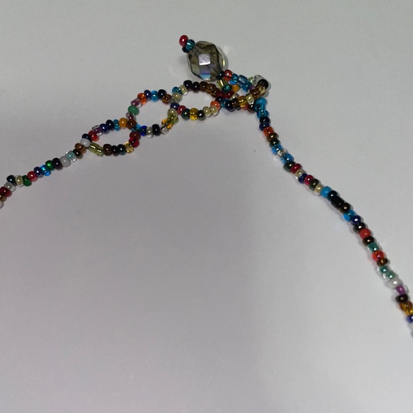 Playful Multi color beads necklace - Picture 3 of 4